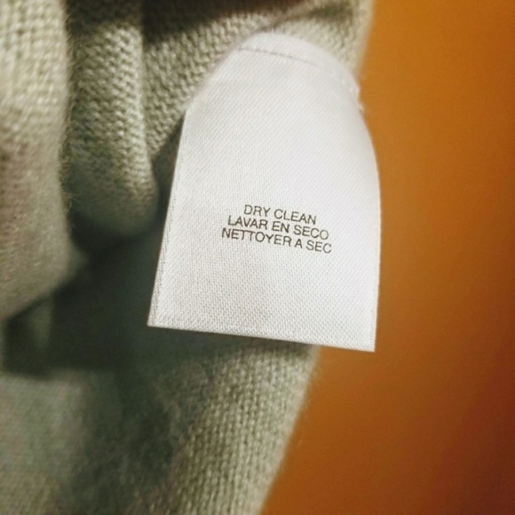 Jones New York | Women's 100% V-Neck Cashmere Sweater (Size 0X) - Picture 4 of 8